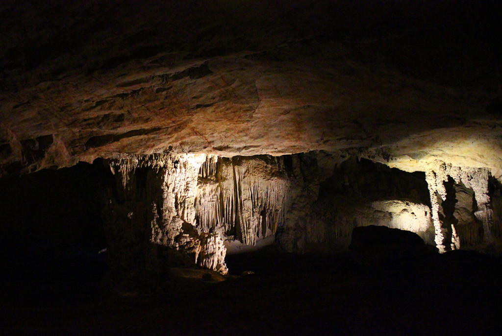 Kong Lor Cave 4
